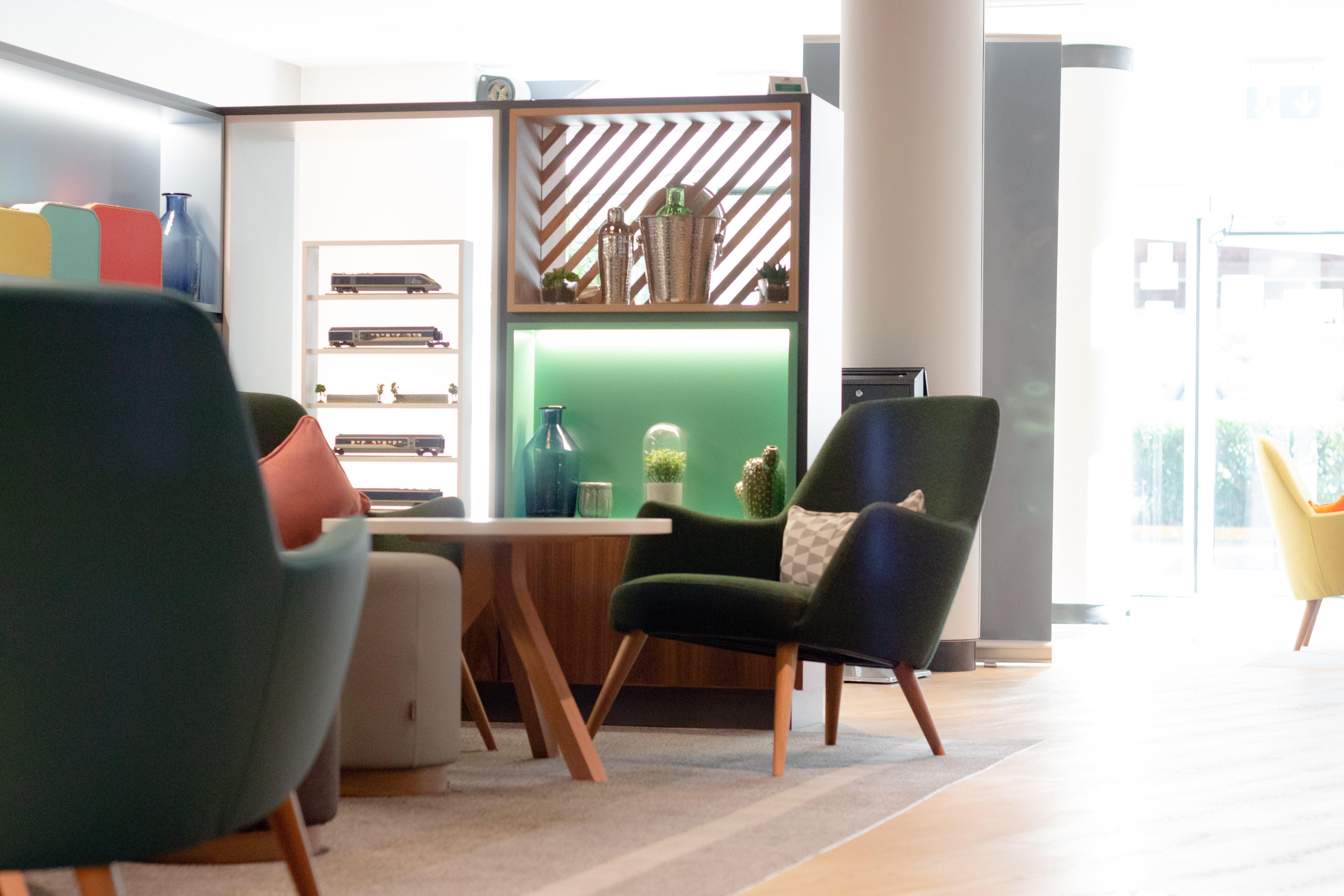 Holiday Inn Ashford - North A20 By Ihg Exterior photo
