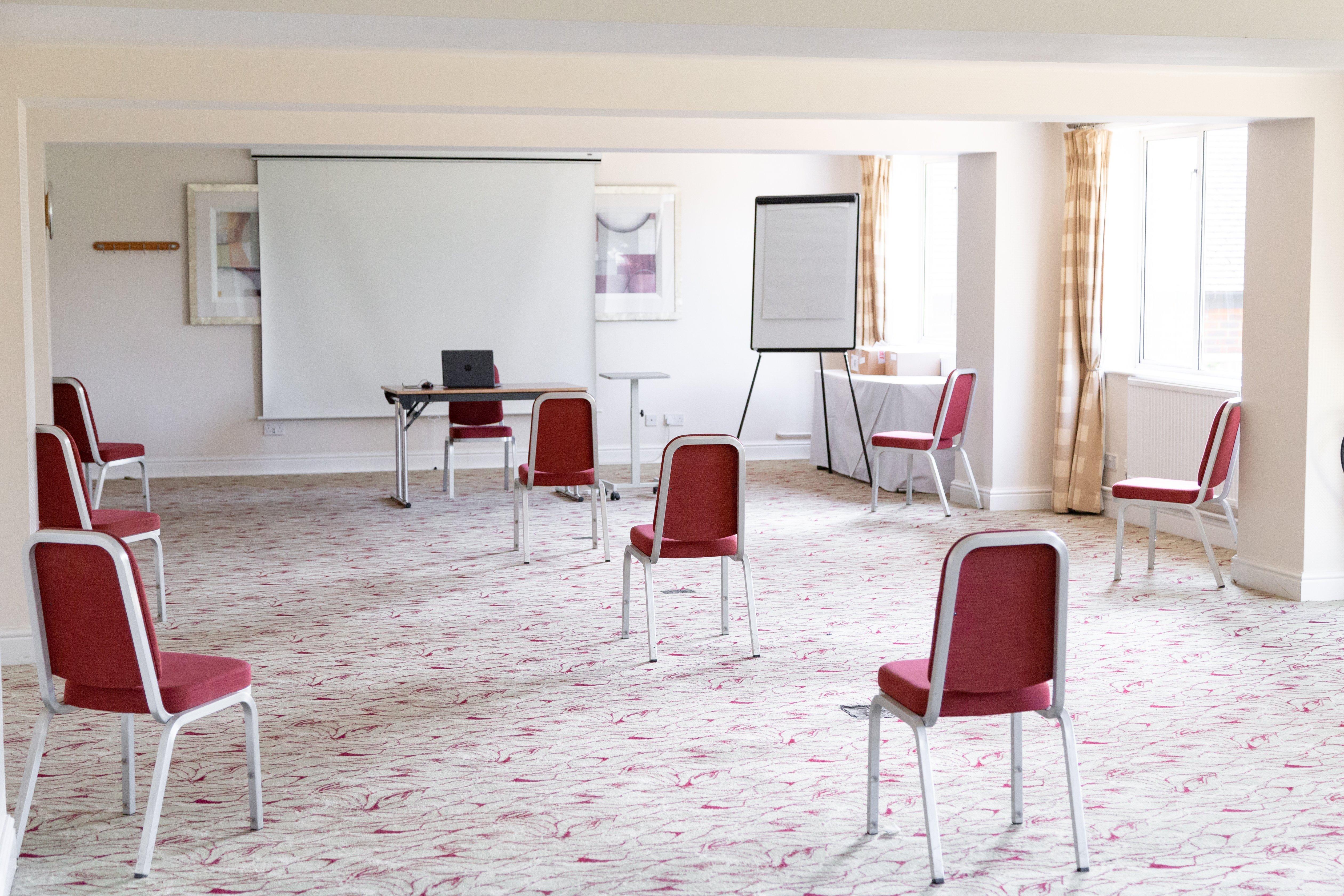 Holiday Inn Ashford - North A20 By Ihg Exterior photo