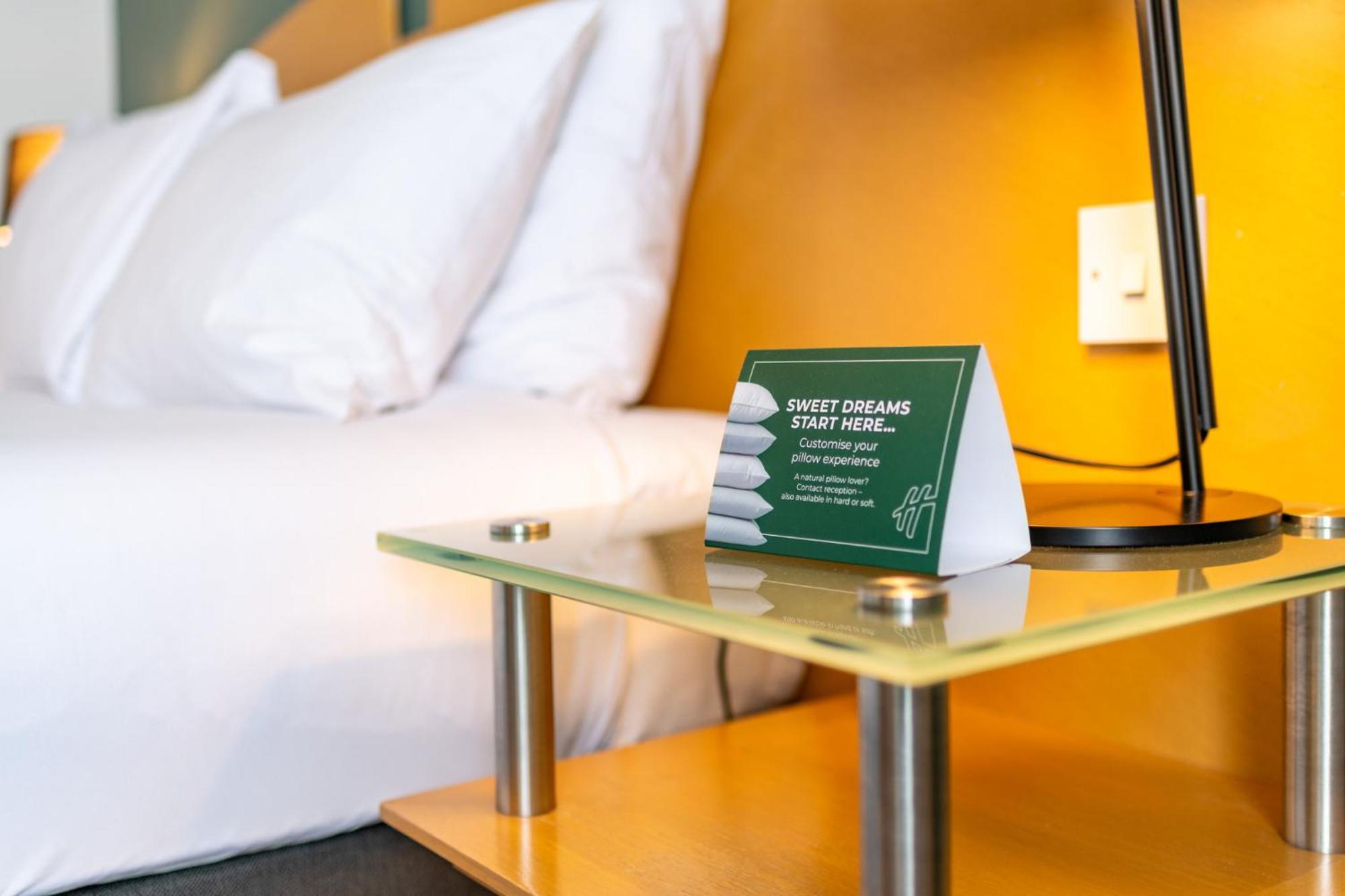 Holiday Inn Ashford - North A20 By Ihg Exterior photo